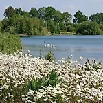Dom wakacyjny In Near Nature Reserves